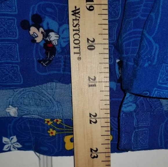 Disney Mickey Mouse Hawaiian Short Sleeve Button Up Shirt Kids Size 10/12 - Picture 7 of 12